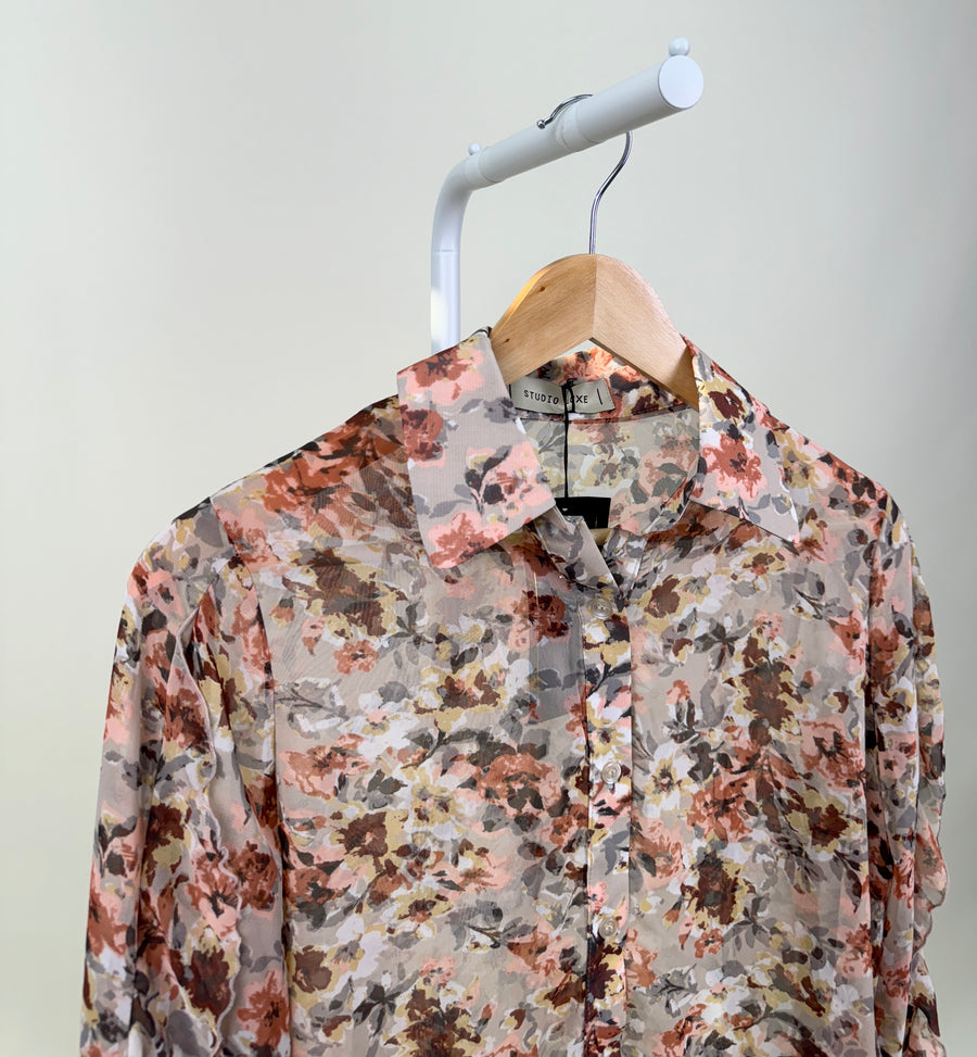 Blouse-Studio Luxe-Pink flower-Gray